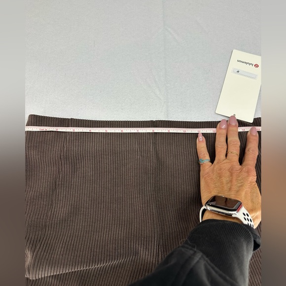 Lululemon Ribbed Softstreme Zip-Leg High- Rise Cropped Pant 25” - NWT- Espresso - Picture 4 of 6